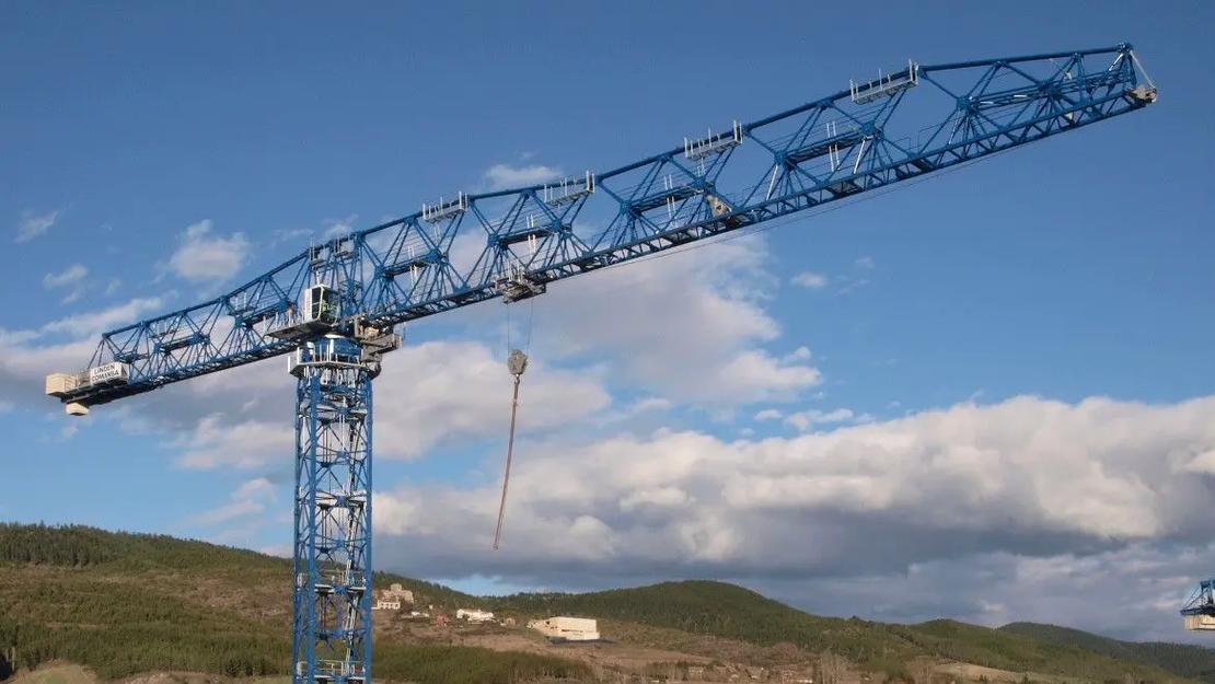 塔機(jī)世界.#塔吊 #塔機(jī)租賃 #塔式起重機(jī) #塔機(jī)